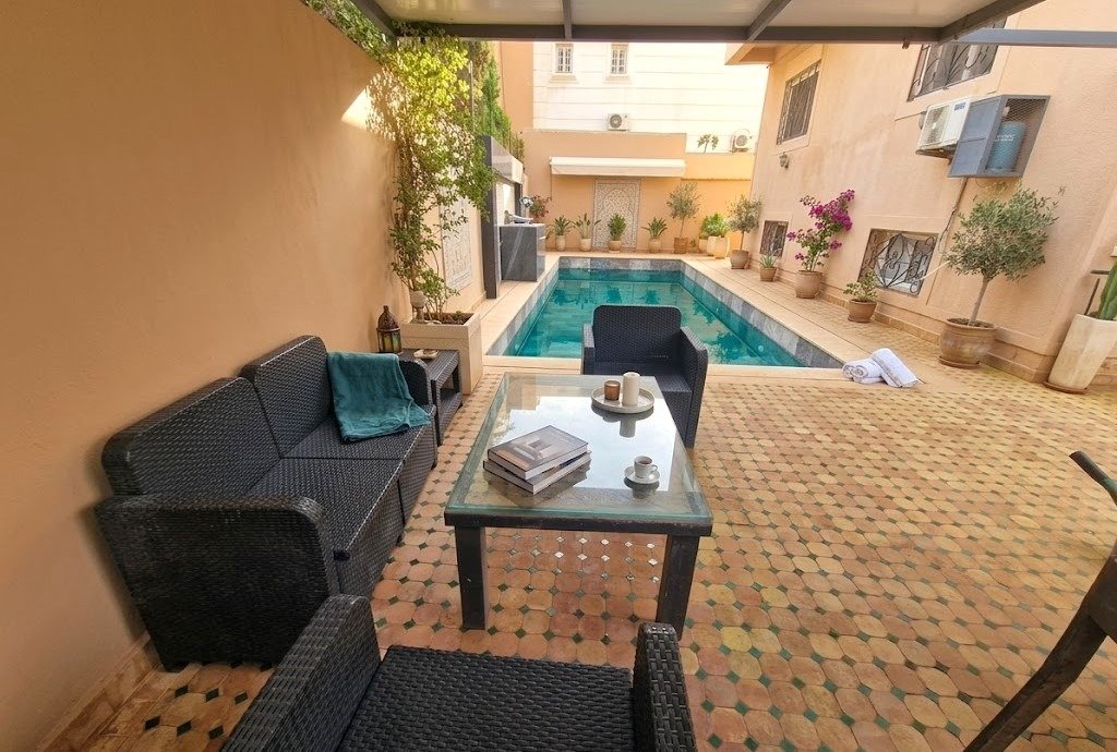 Belle villa rénovée avec piscine à targa