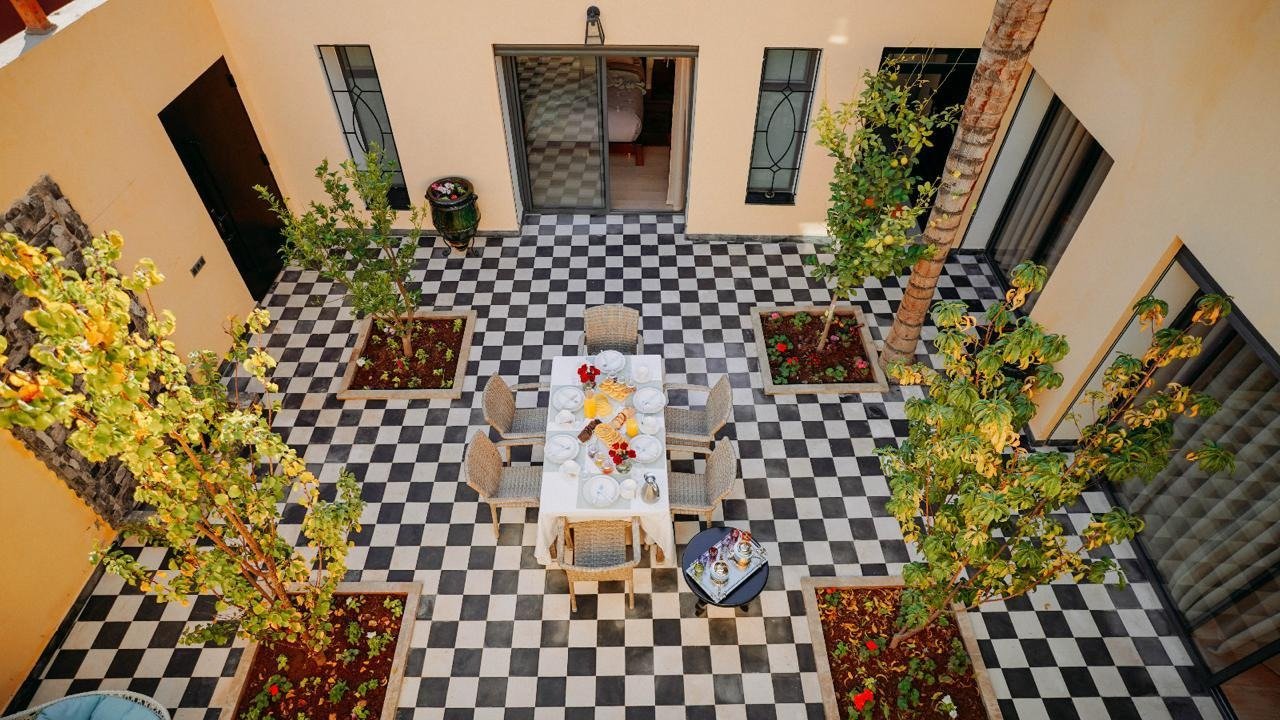 Rarissime Villa rénovée bien meublée à Guéliz