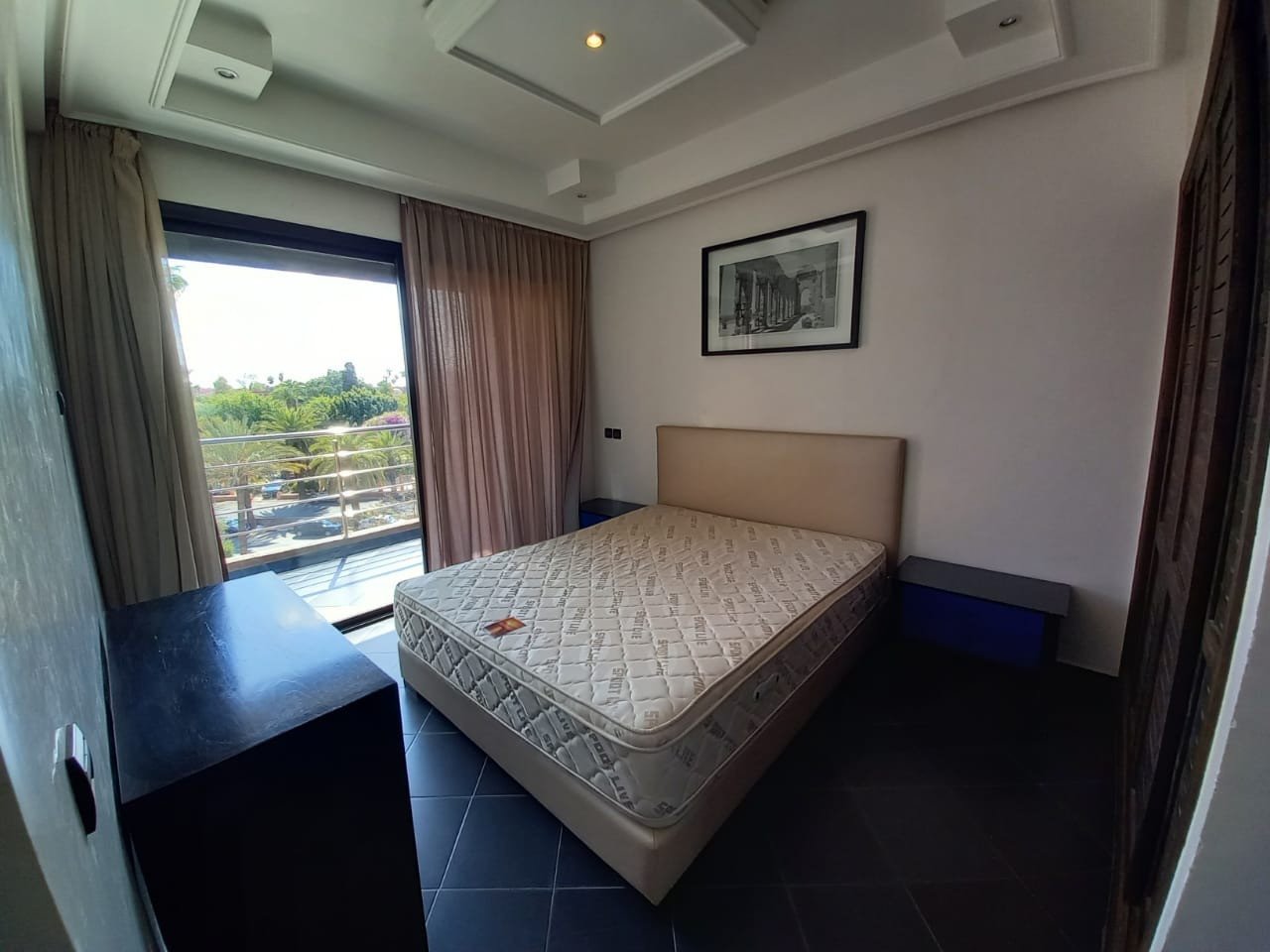 Appartement F2 bien meublé avec terrasse situé dans une résidence à Guéliz - Marrakech