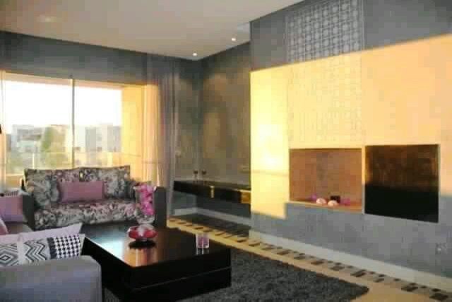 Appartement à louer meublé de 2 chambres avec une belle terrasse vue magnifique sur le Golf et la piscine à Prestigia-Ambre