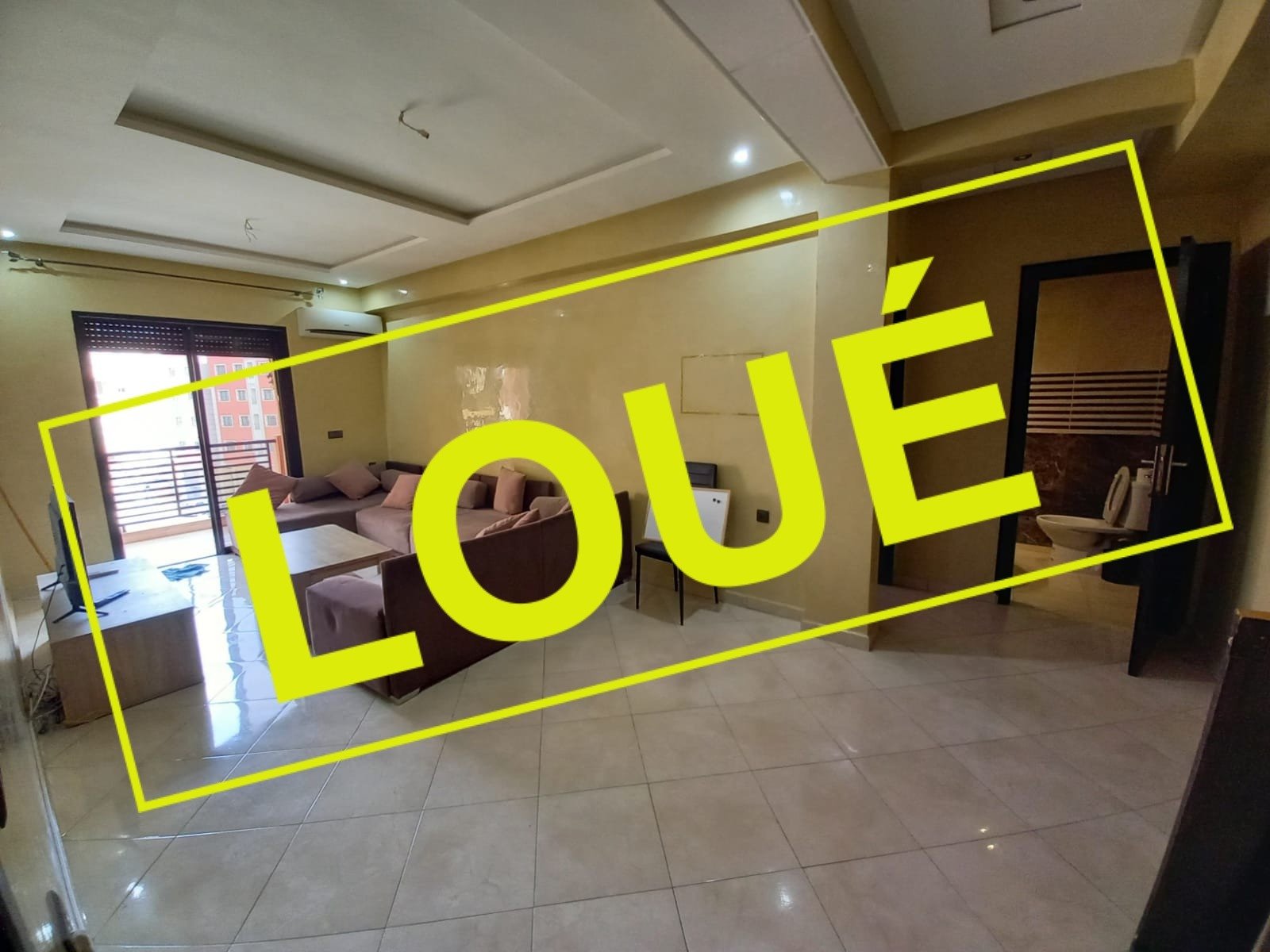 Appartement bien fini à louer vide ou semi meublé de 2 chambres 2 salles de bain situé à Semlalia - Marrakech