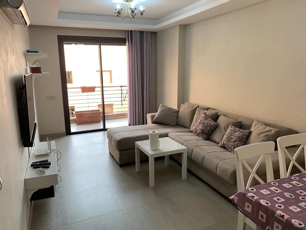 Joli appartement meublé neuf de 2ch situé dans une résidence sécurisée avec piscine à Avenue Abdelkrim El Khattabi