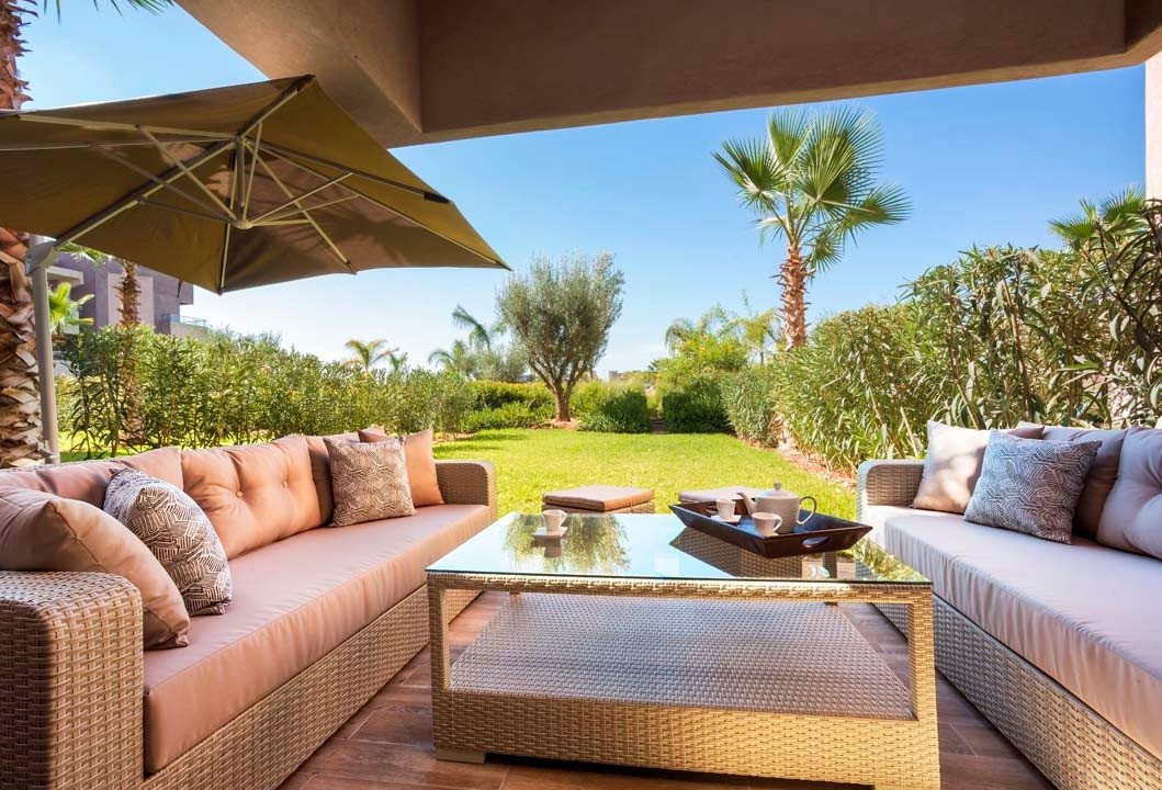 Magnifique appartement Rdj bien meublé et équipé jolie décoration avec terrasse et jardin privatif au Prestigia - Agdal