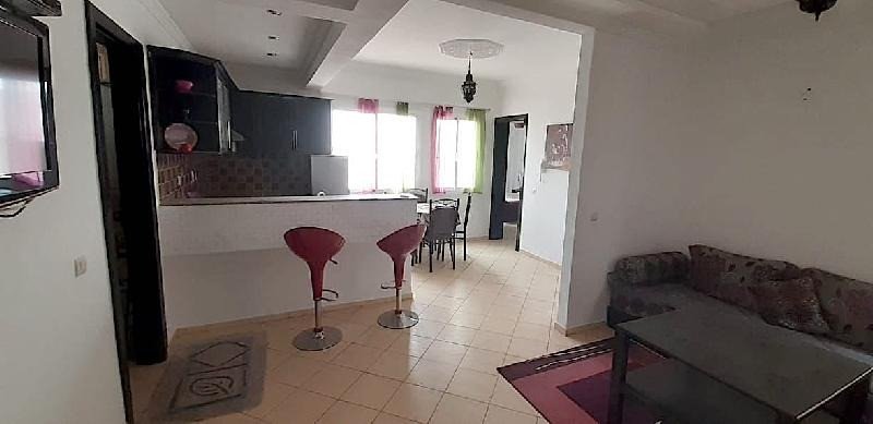 A louer meublé un très bel appartement de 2 chambres, situé dans une résidence sécurisée et calme  au quartier EL HOUDA  Agadir