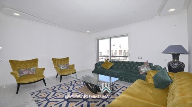 Bel Appartement bien meublé à louer de 2 chambres 2 SDB avec terrasse dans une résidence avec piscine à Agdal - Marrakech