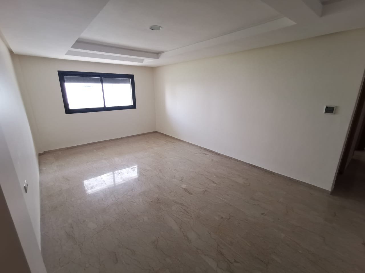 Appartements neufs à louer vide de 2ch avec une petite terrasse au quartier Founty