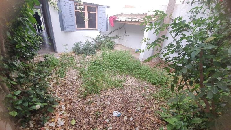 TINASS IMMO vous offre un très rare appartement Atypiques au rez de jardin dans un quartier calme au secteur mixte à Talborjt.