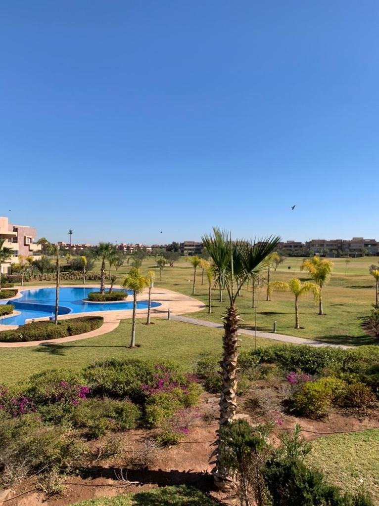 Magnifique Appartement Meublée de 115M Avec Grand Terrasse très Bien Situé dans une Résidence Sécurisée Avec Jardin et Piscine à Prestigia