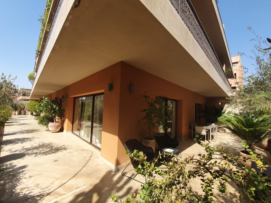 A VENDRE Superbe Appartement très haut standing 3ch bien exposé avec grande terrasse traversante au Carré Eden en plein centre Guéliz - Marrakech