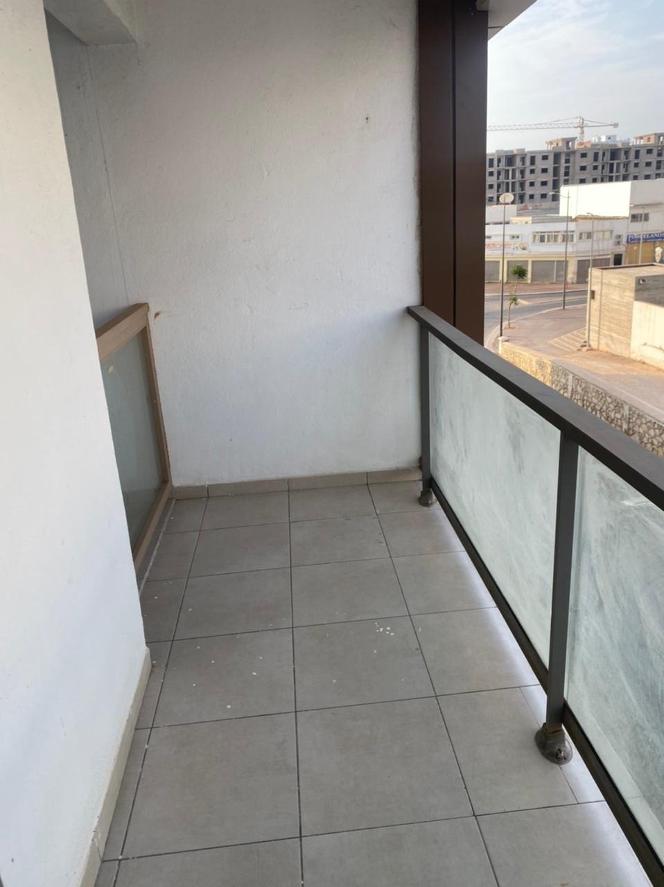 Bel appartement neuf moderne 2ch à louer vide au centre ville d'Agadir