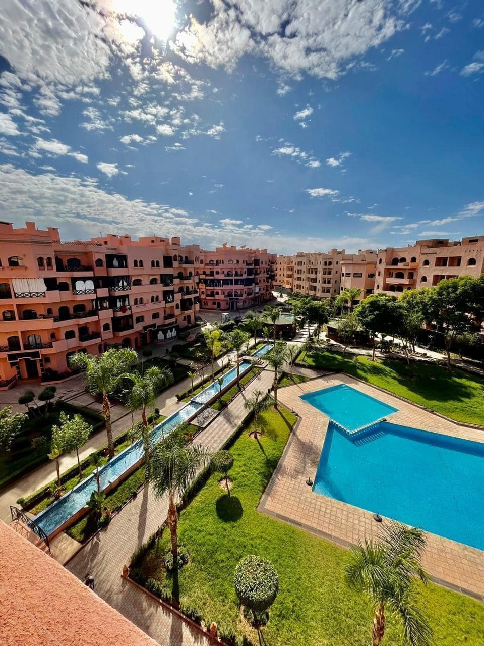 - Studio meublé avec cheminée à louer dans une résidence avec piscine collective proche de la palmeraie - Marrakech