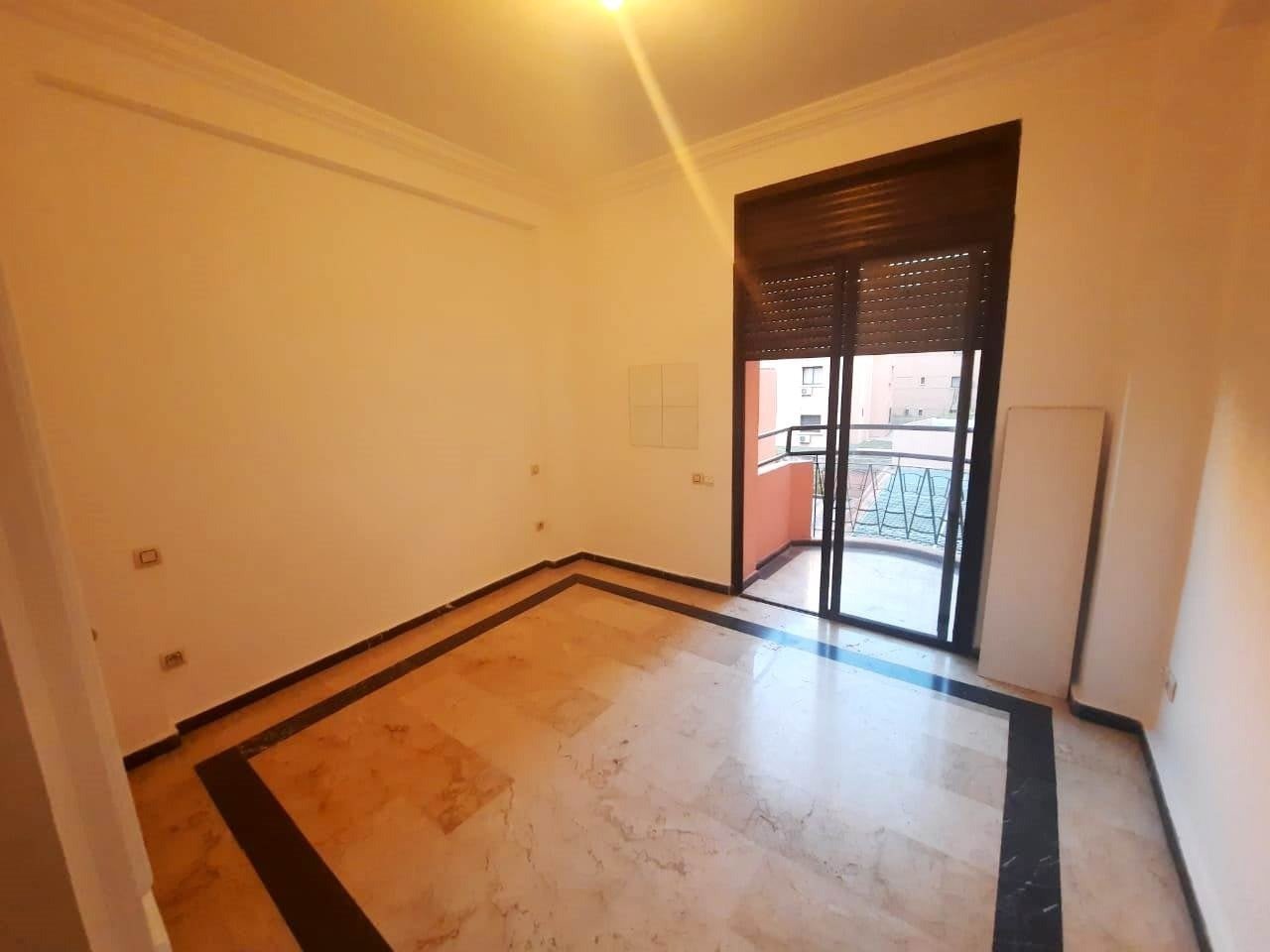 appartement à louer vide de 3 chambres avec terrasse à guéliz - Marrakech