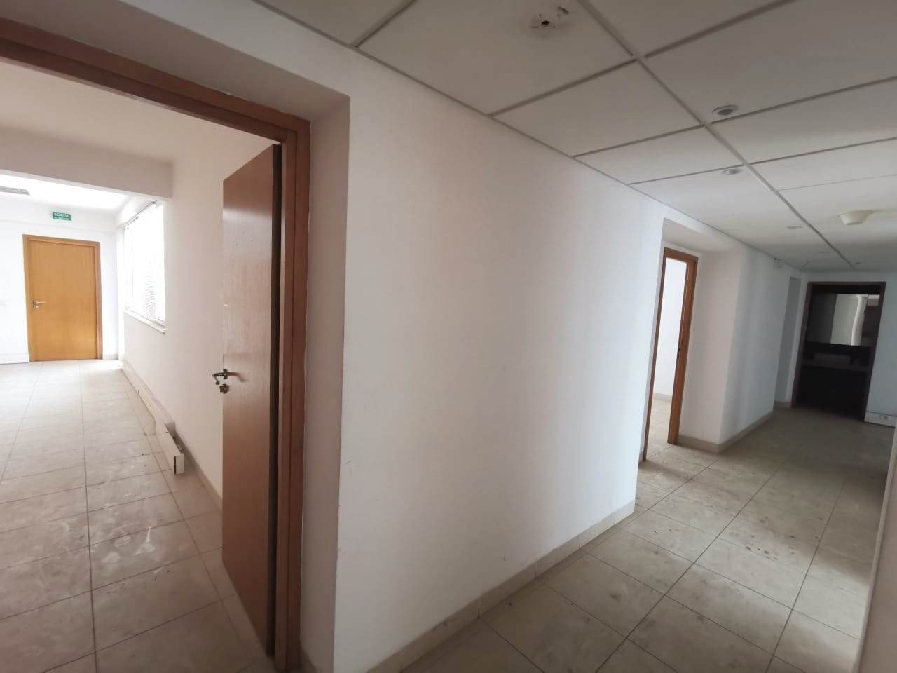 Spacieux Appartement usage bureau de 200m² très bien situé en plein centre d'Agadir Avenue Momhamed VI